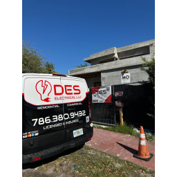 Des Electrical LLC logo